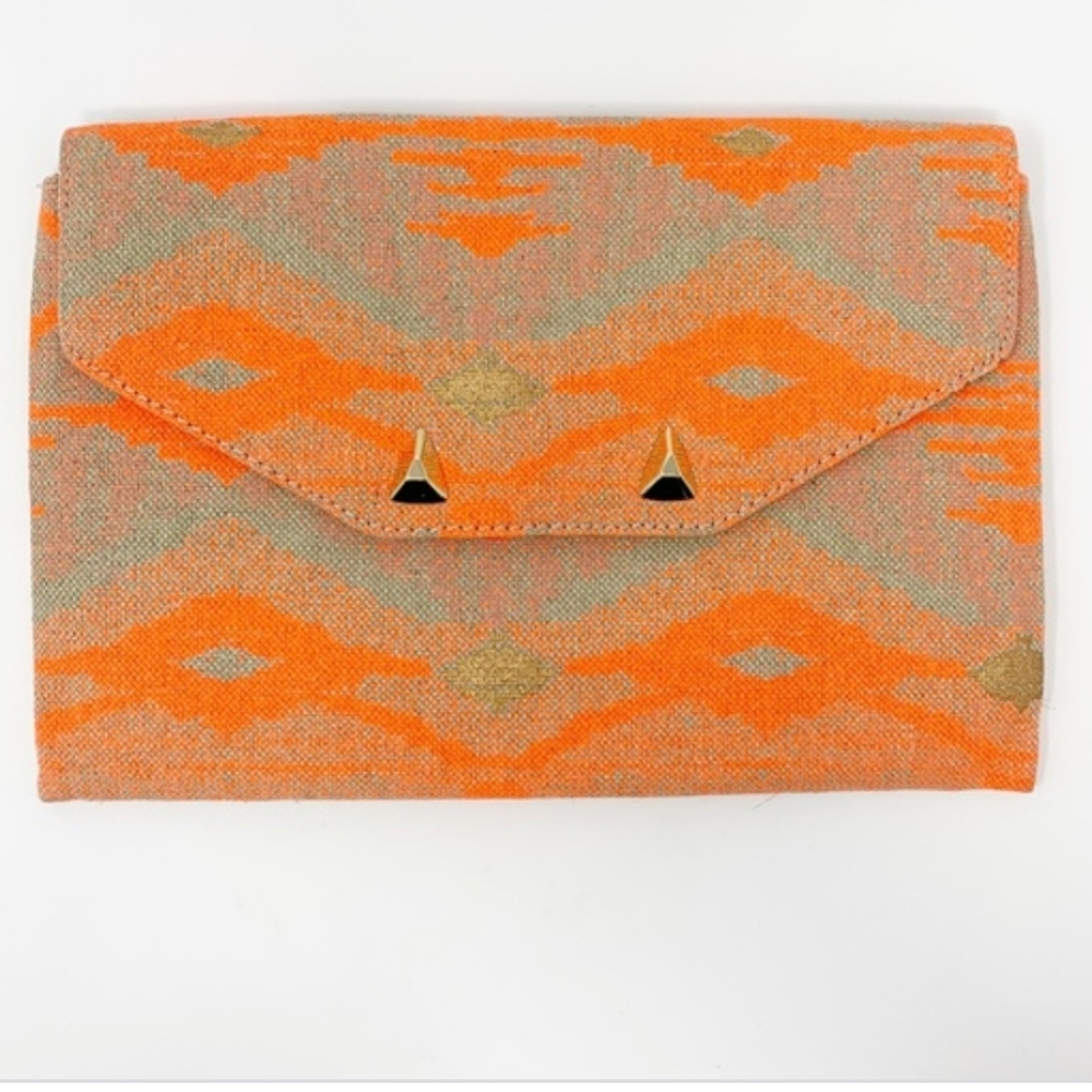 NWOT STELLA & DOT southwest clutch